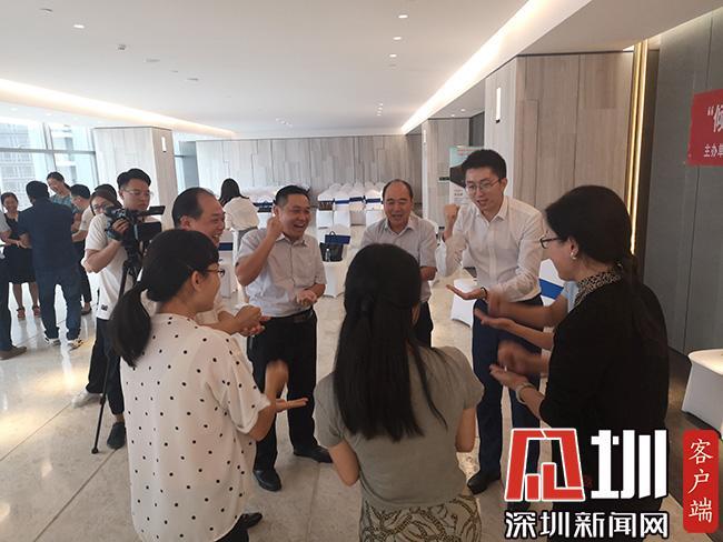 用心灵去倾听教学设计，深度探索与教学实践