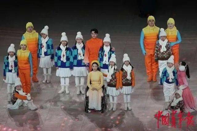 残奥会闭幕式手臂舞，舞动希望，照亮未来