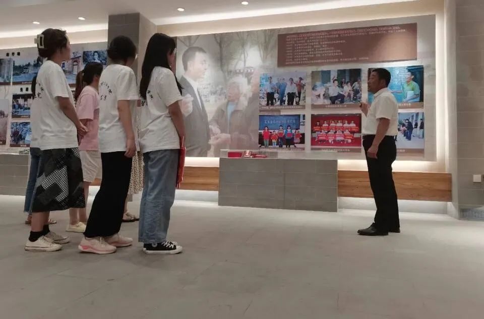 暑期社会实践，探索真实世界，塑造自我成长