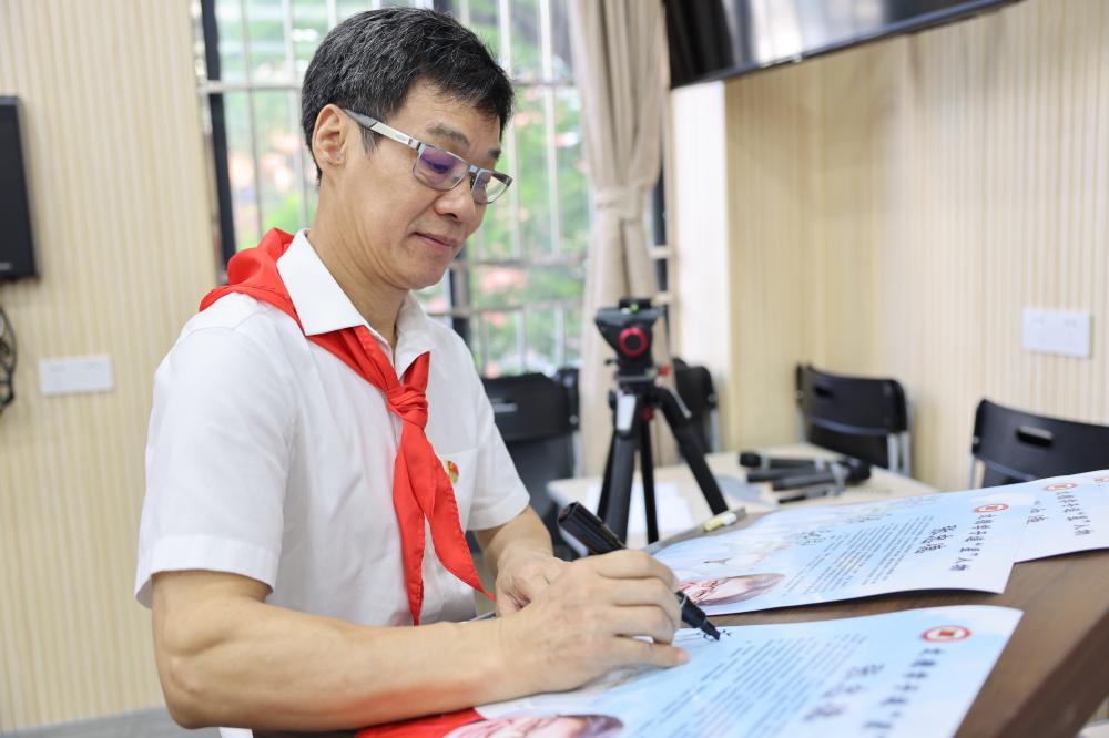 小学生新学期寄语，展望新起点，携手共成长