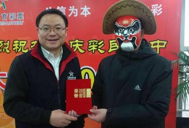 彩票中奖后是否需要捐款，一种深入的思考与探讨